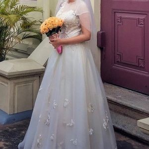 Peter Langner Dresses - Bridal Dress - Accept cash only Peter Langner Dresses - Bridal Dress - Accept cash only